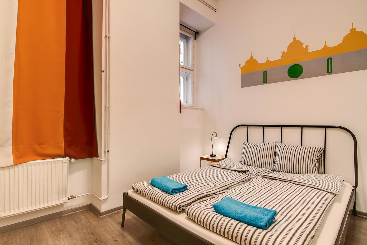 Pal'S Mini Hostel Budapest Exterior photo