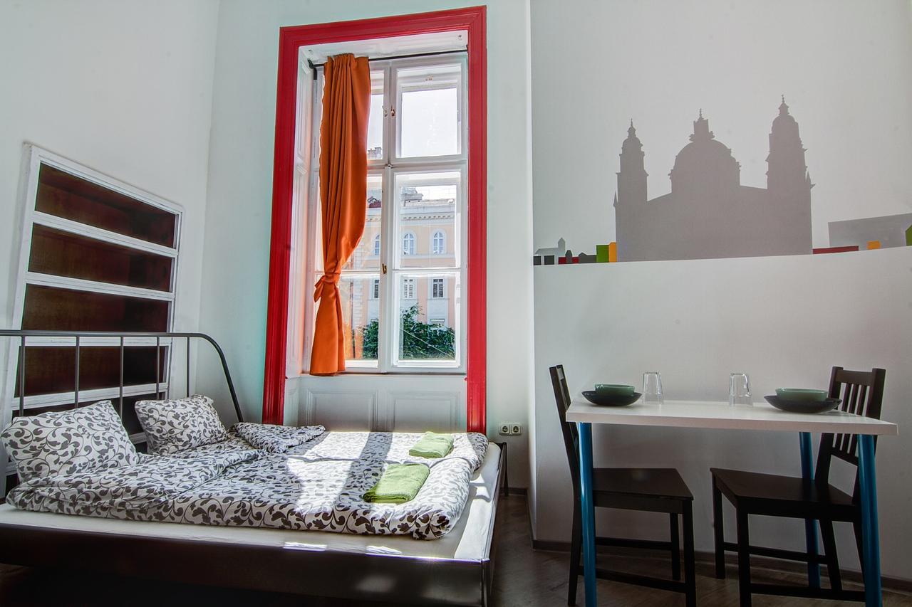 Pal'S Mini Hostel Budapest Exterior photo